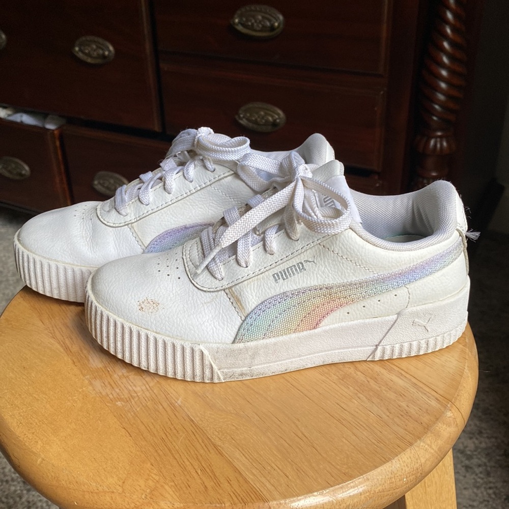 Girls Puma sneakers